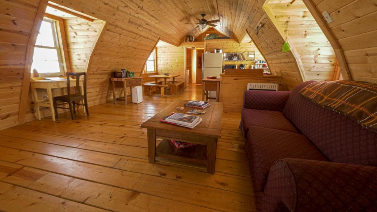 Savery Aubin Sky Lodging At The Yl Ranch מראה חיצוני תמונה