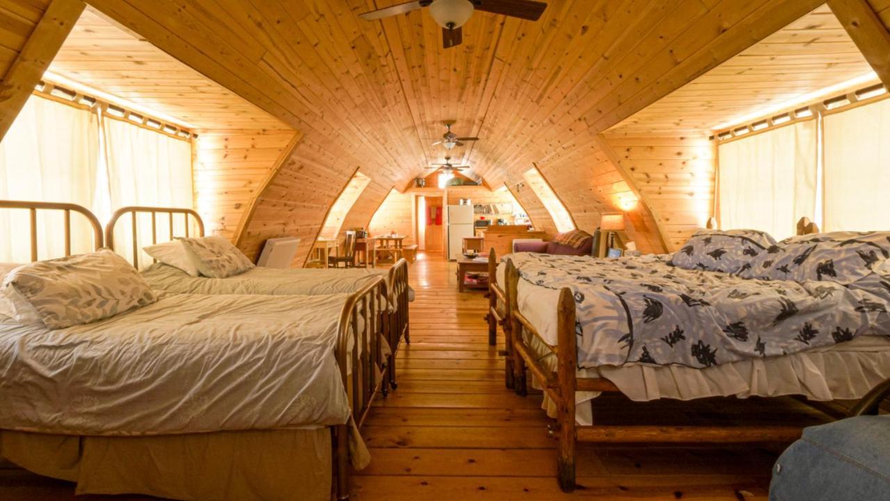 Savery Aubin Sky Lodging At The Yl Ranch מראה חיצוני תמונה