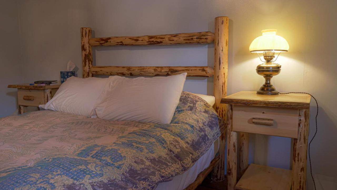 Savery Aubin Sky Lodging At The Yl Ranch מראה חיצוני תמונה